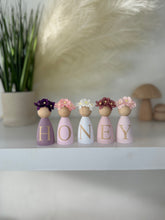 Load image into Gallery viewer, Personalised Daisy dolls peg dolls, Personalised wooden dolls, new baby gift, nursery name sign, wooden letter floral nursery decor shelf accessories.wooden peg dolls